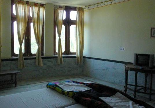 Pushkar Villas Resort Pokoj fotografie